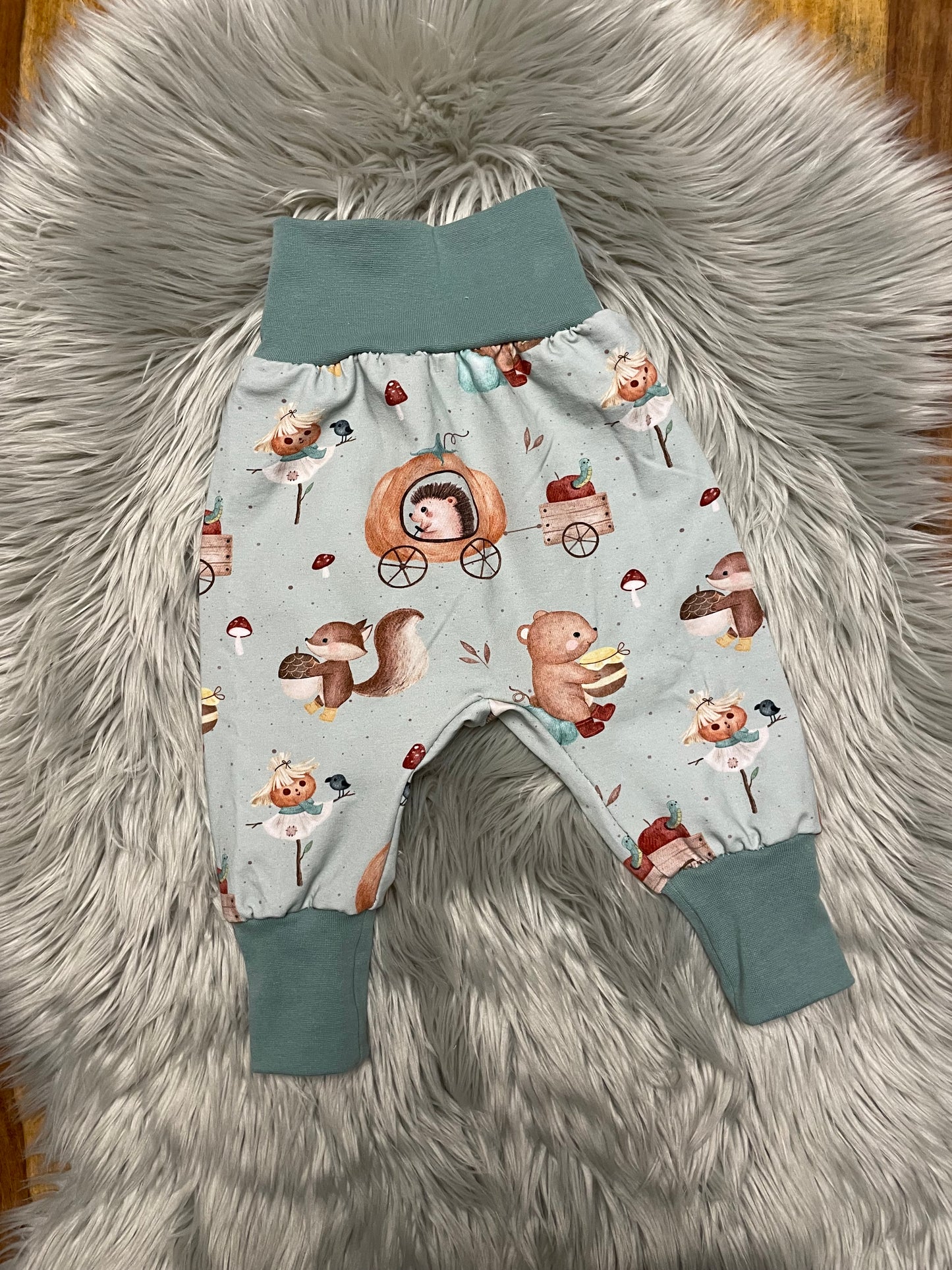 Größe: 74/80 Pumphose Waldtiere