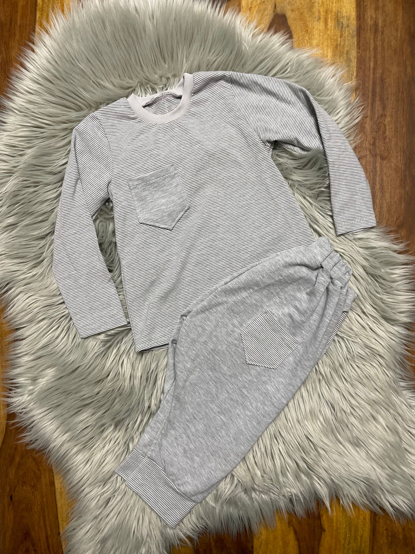 Größe: 86/92 Set "Grau"