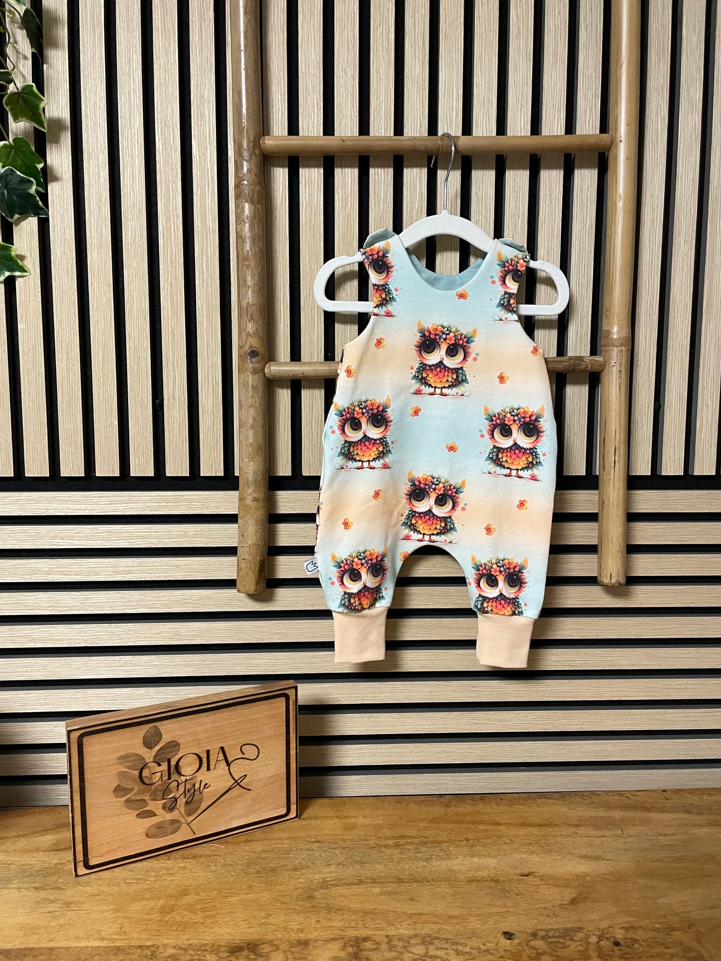 Größe: 50/56 Strampler Eule