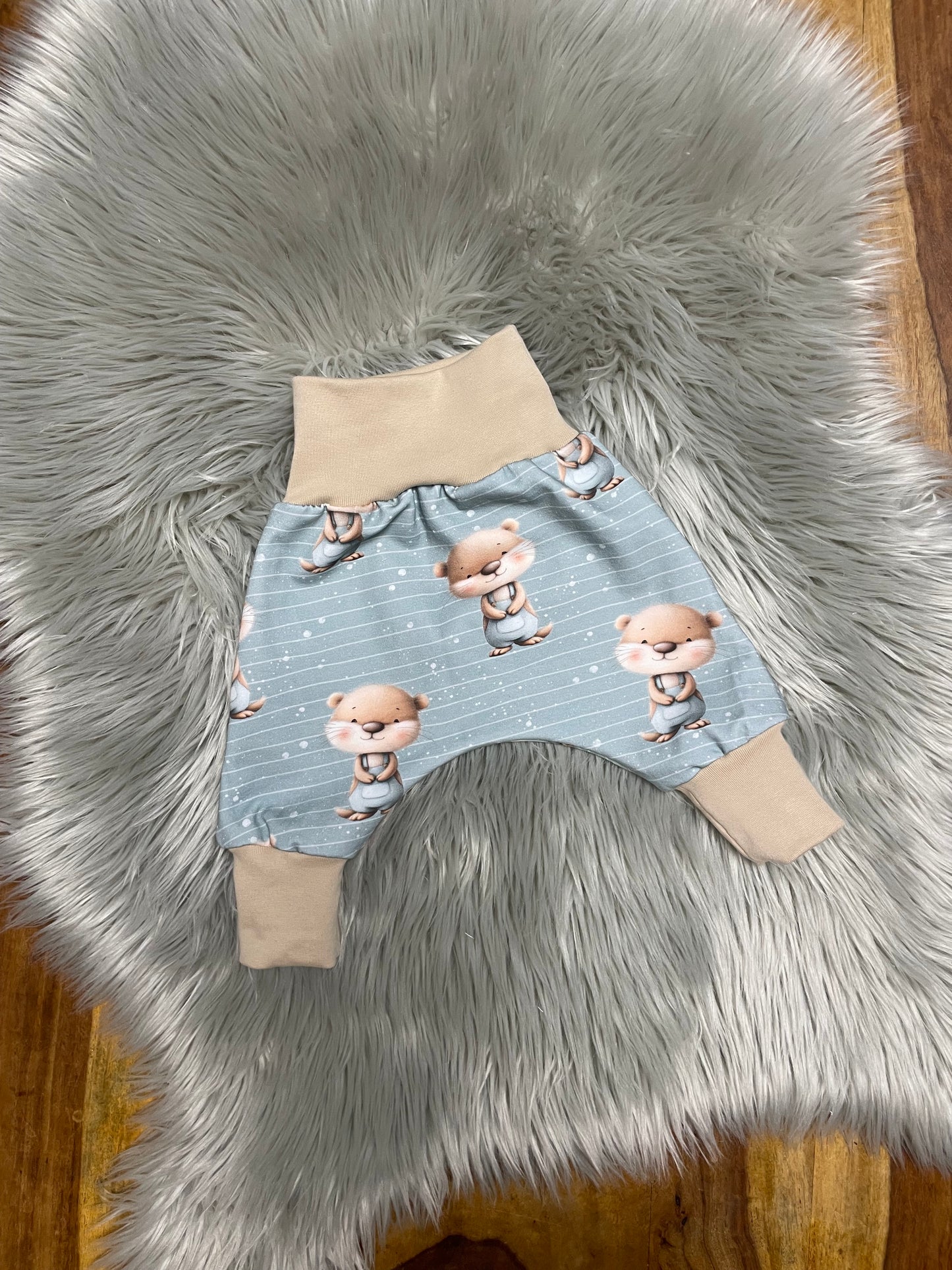 Größe: 56/62 Pumphose Otter