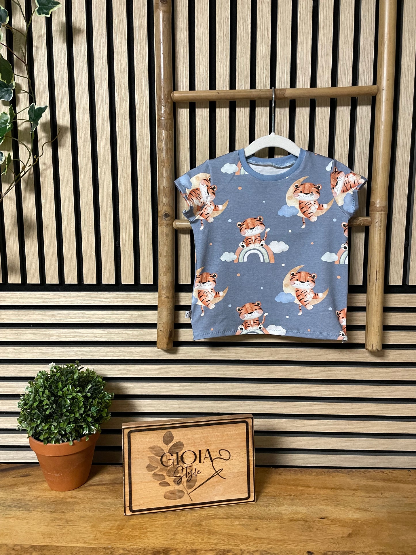 Größe: 86/92 Shirt Tiger