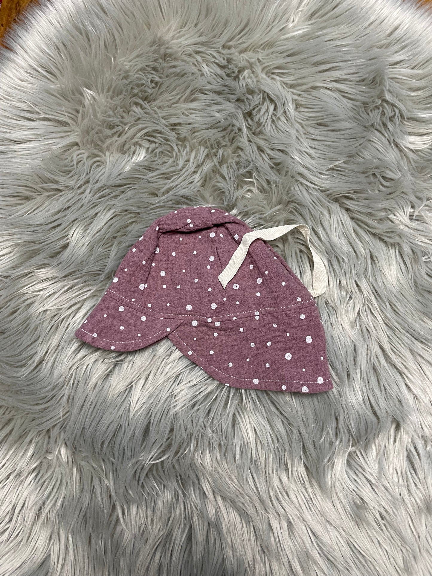 Größe: 39-43 Sonnenhut aus Musselin