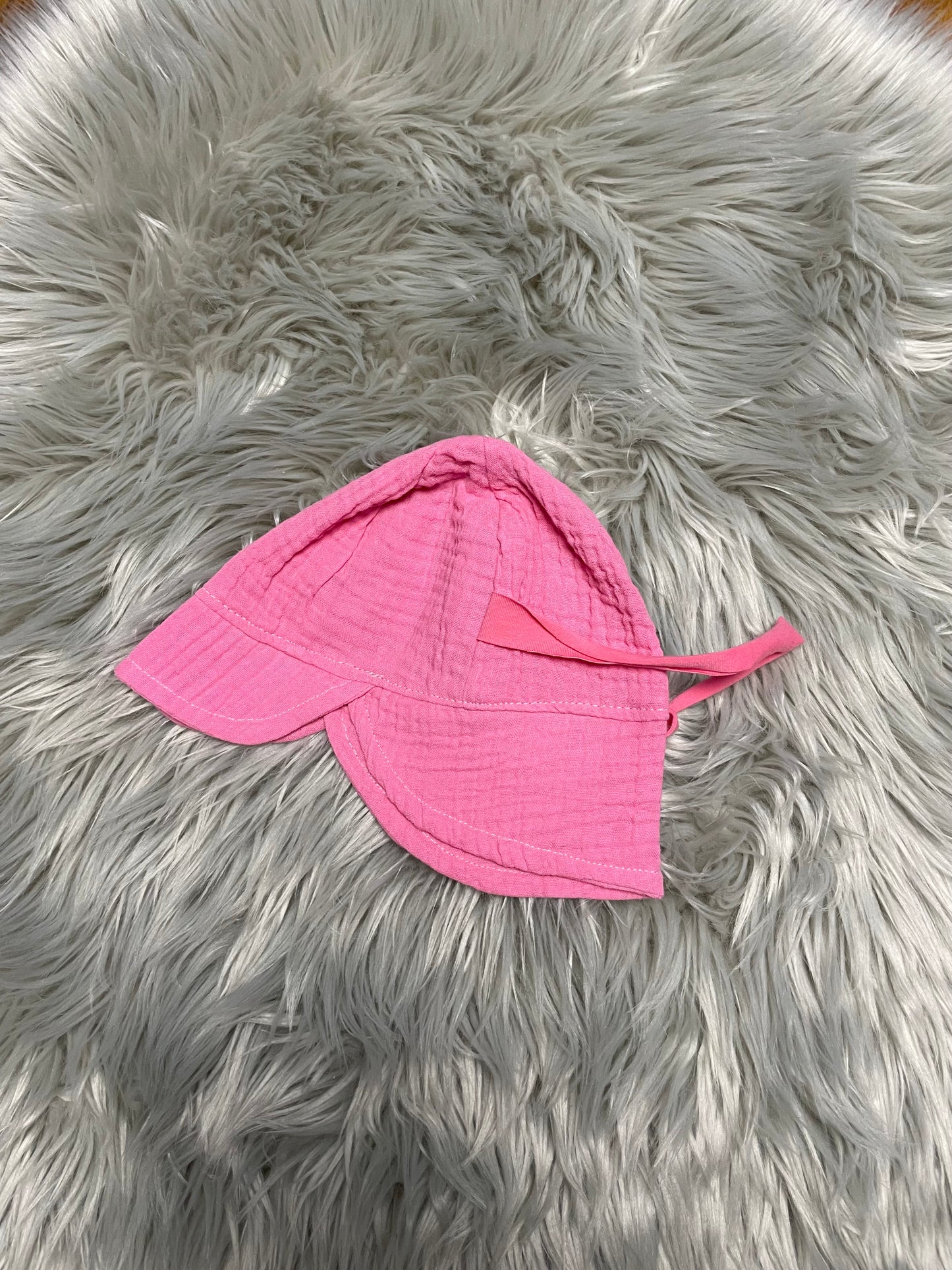 Größe: 39-43 Sonnenhut aus Musselin