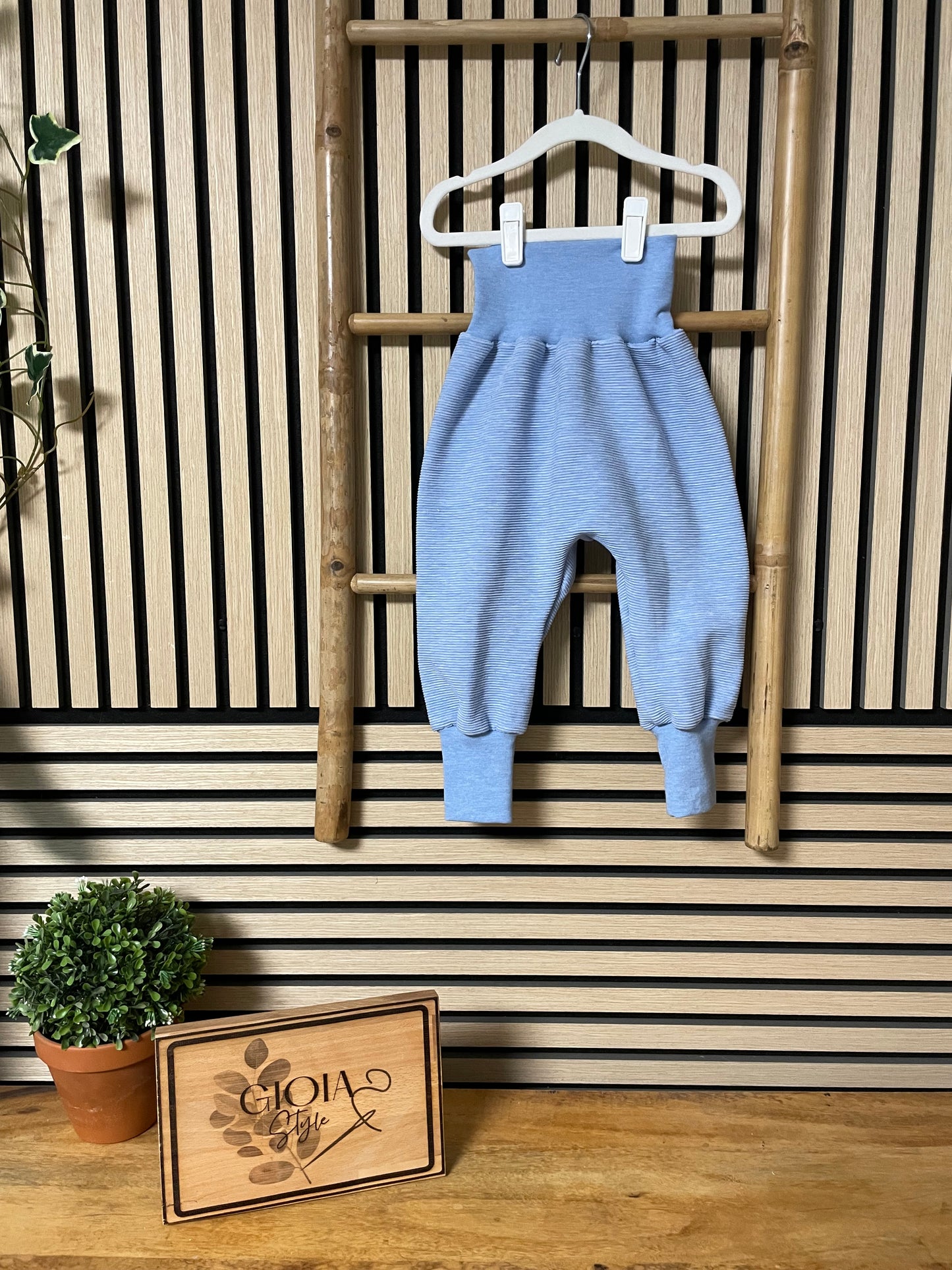 Größe: 86/92 Pumphose Blau