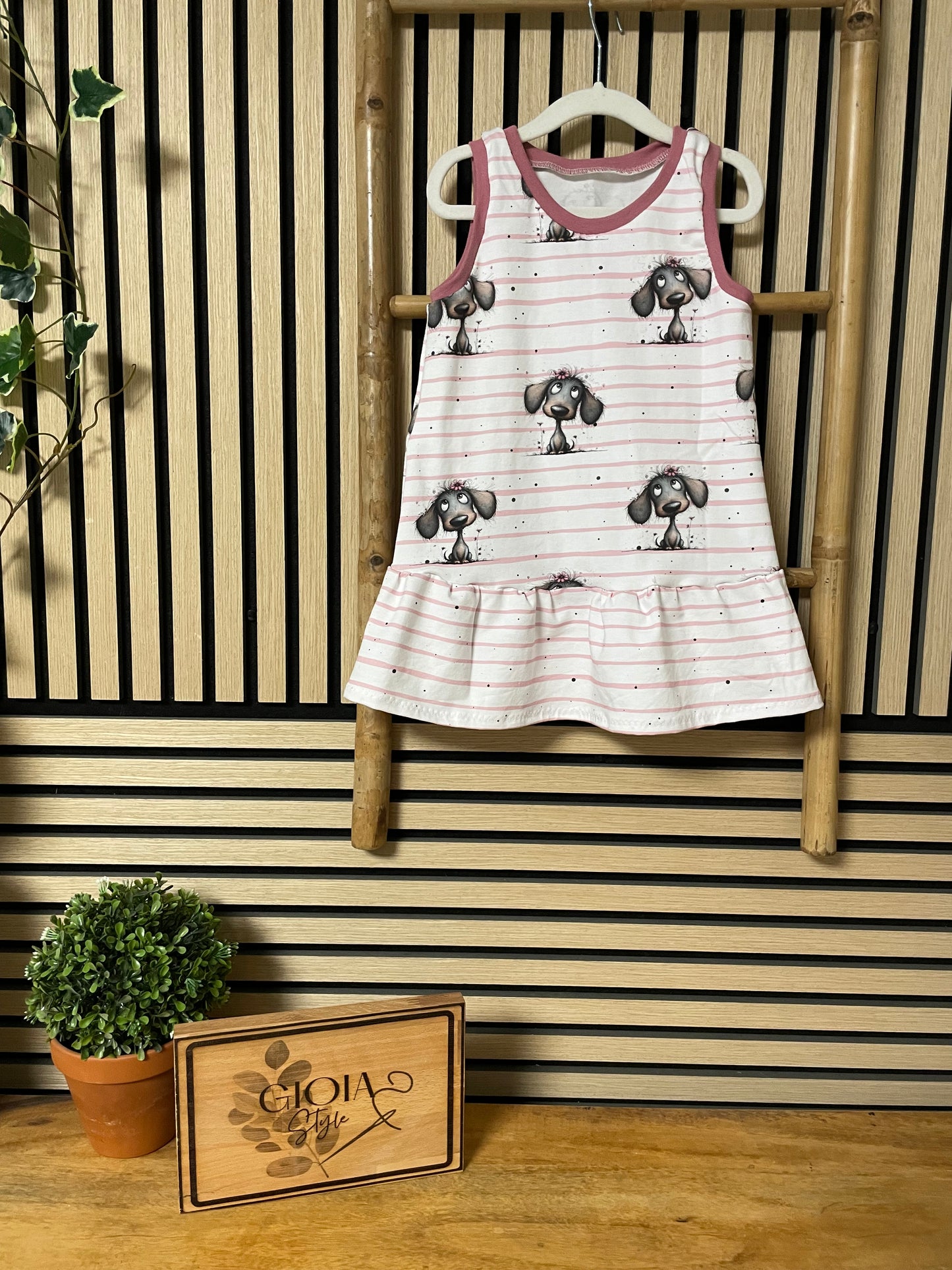 Größe: 98/104 Kleid