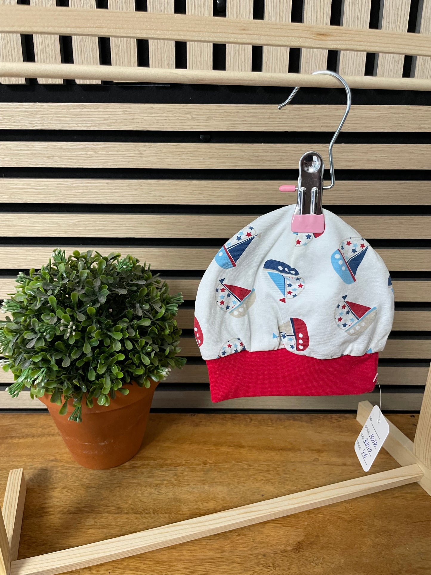 Größe: 39/40 Mütze mit Bund einlagig "Schiffe"