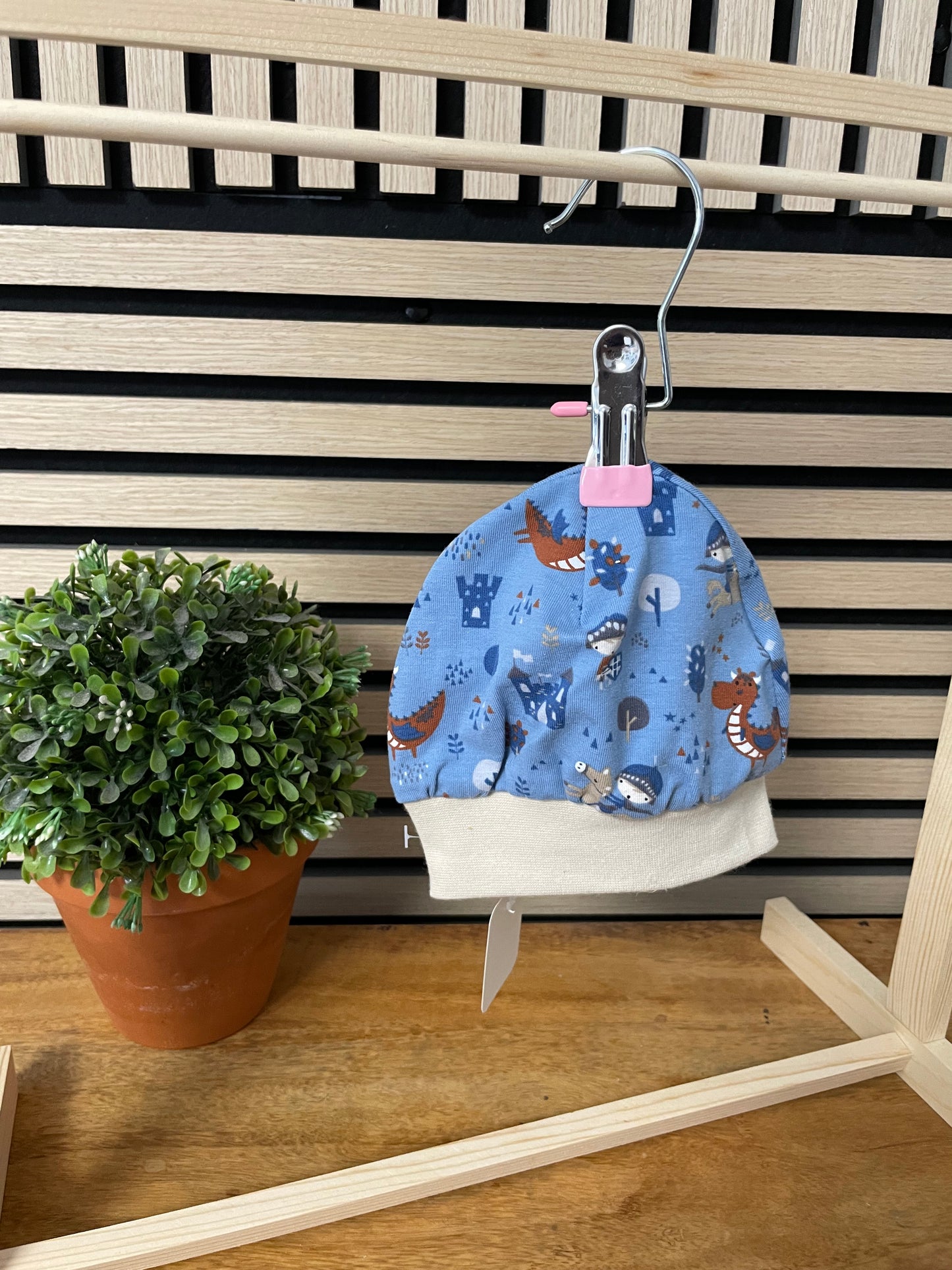 Größe: 39/40 Mütze mit Bund einlagig "Ritter"