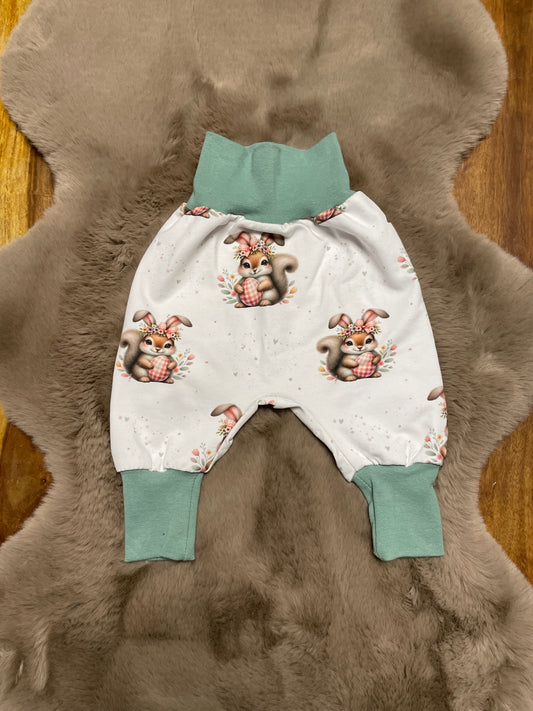 Größe: 62/68 Pumphose "Osterhase"