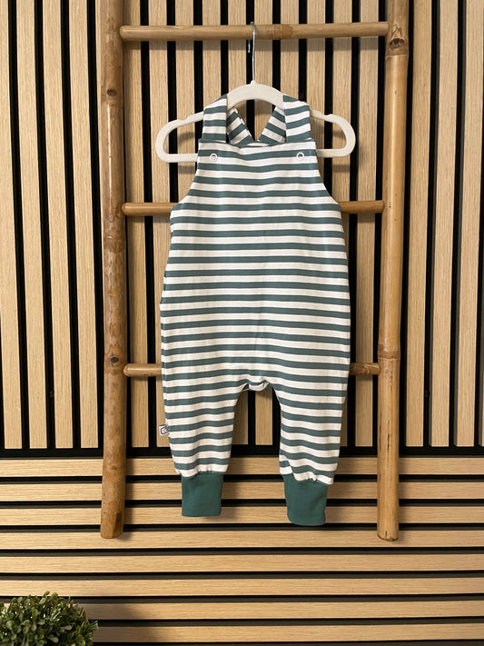 Größe: 86/92 Latzhose " Petrol/weiß gestreift"