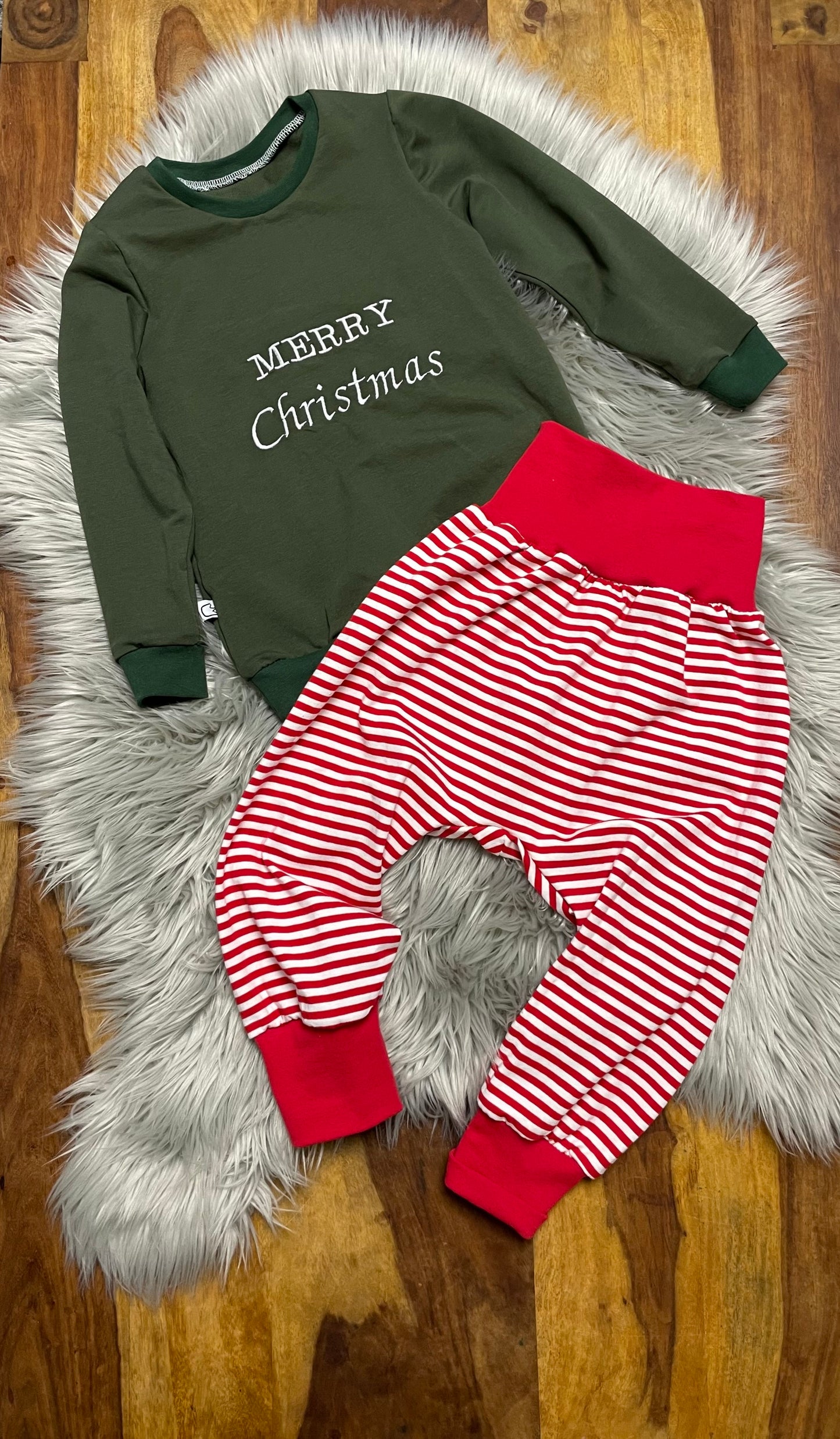 Größe: 98/104 Set " Merry Christmas"