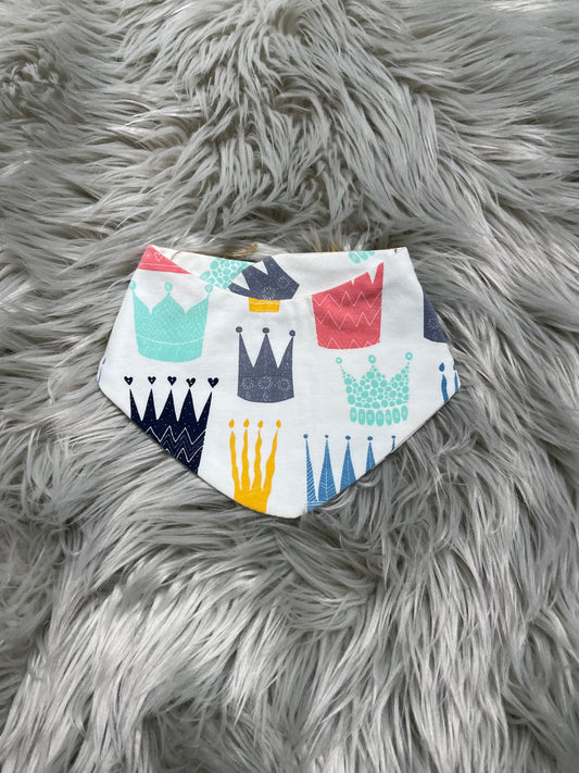 Größe: 50/74 Halstuch "Krone"