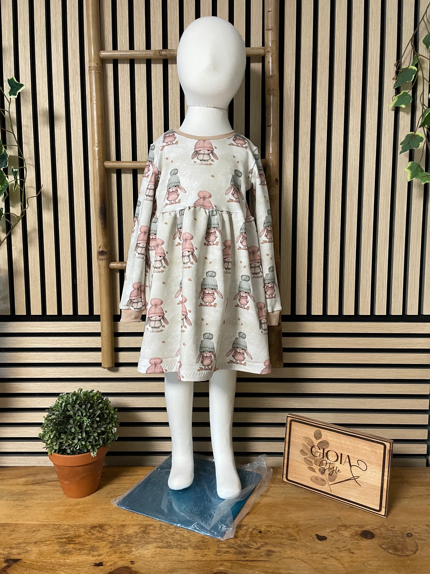 Größe: 98/104 Kleid Langarm