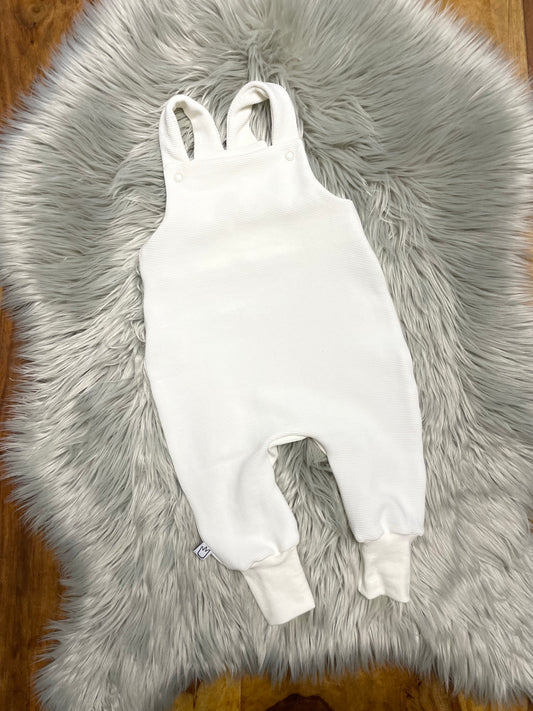 Größe: 68/74 Latzhose Weiß