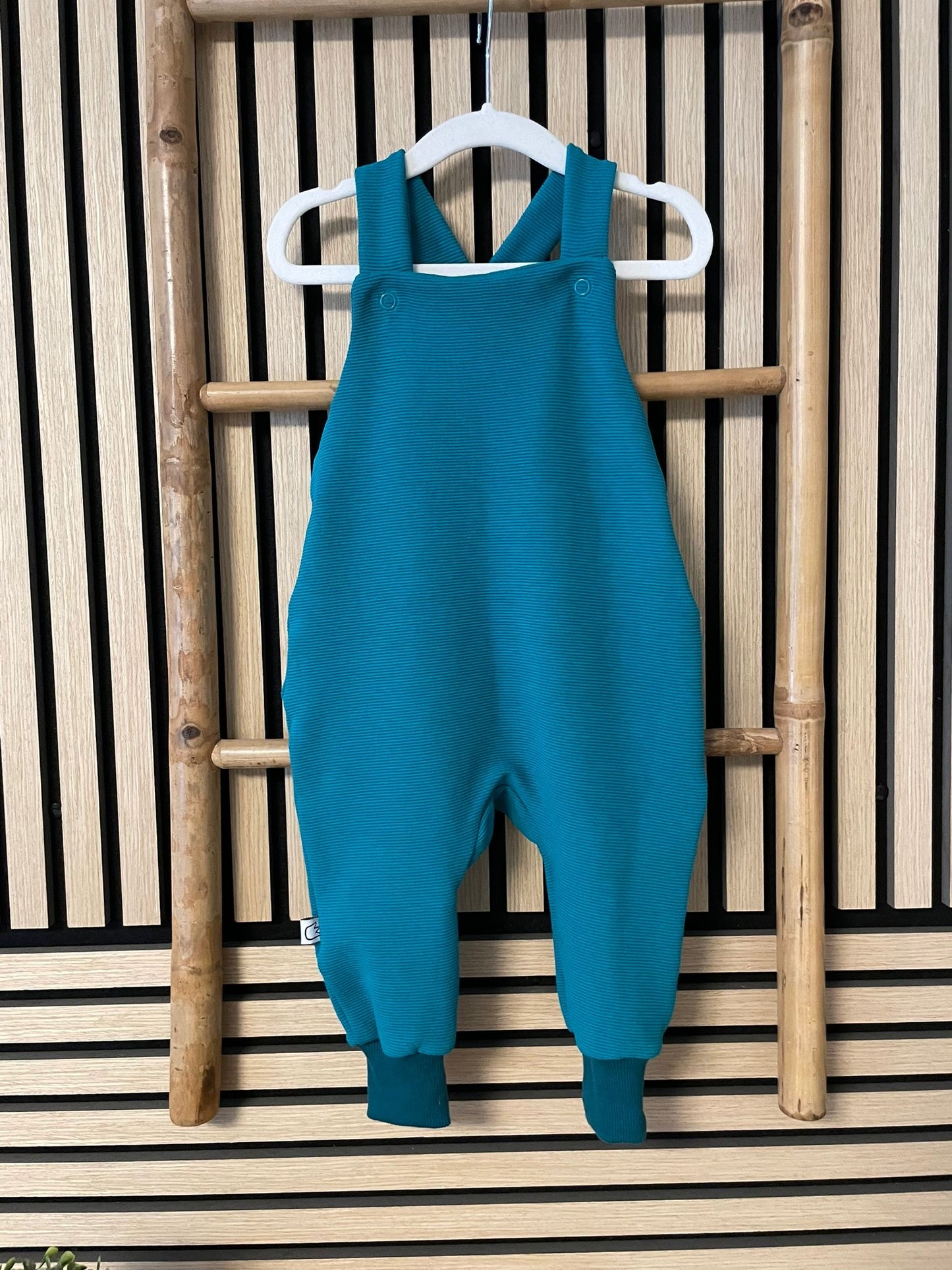 Größe: 86/92 Latzhose "Ottoman Petrol"