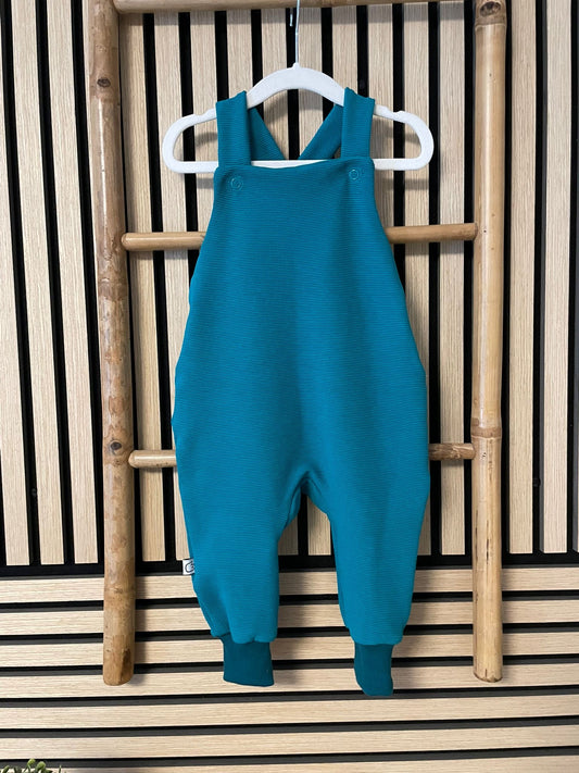 Größe: 86/92 Latzhose "Ottoman Petrol"